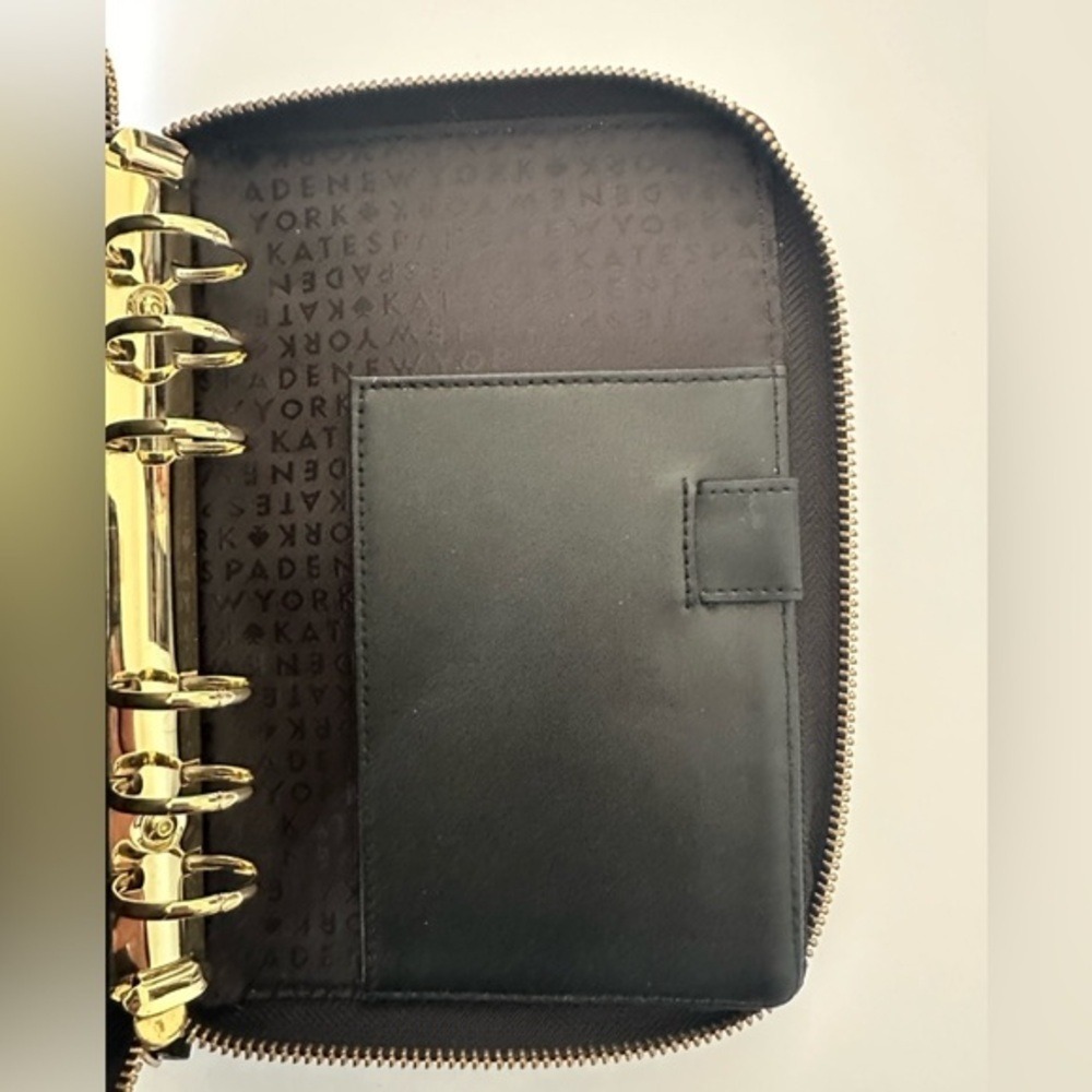 Kate Spade Black Pebbled Leather Zip Around Personal Organizer 6 Ring Planner - Picture 9 of 11